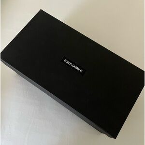 Dolce and Gabbana shoebox